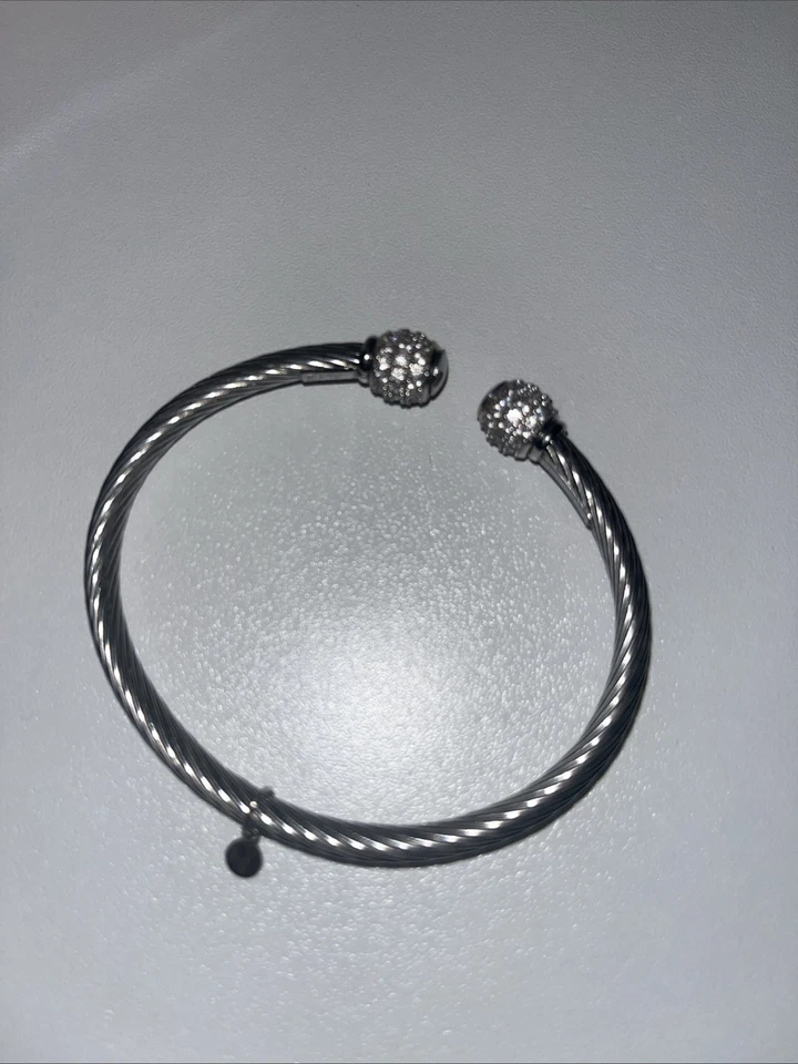 Nomination Original Made In Italy  open Cable bangle Bracelet SS and Sterling - Image 1 of 4