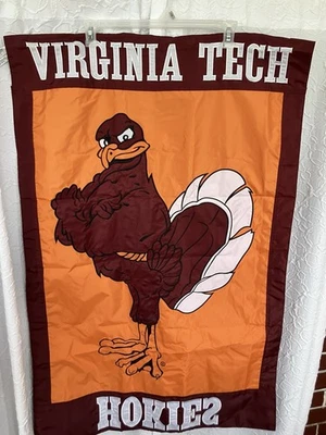 VIRGINIA TECH HOKIES 44"x 28" INTERIOR/EXTERIOR 2 CARAS BANDERA BORDADA Foto 1 de 4