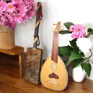 Compact Geumbri & Lute Set - Traditional Musical Instruments Geumbri And Lute - Picture 1 of 6