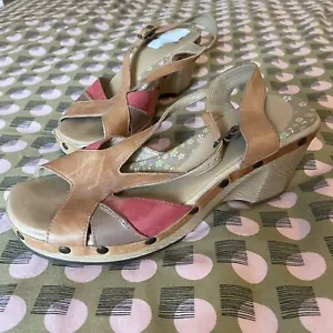 Clarks Pink Tan Leather Mid Wedge Heel Platform Sandals UK 6 VGC - Picture 1 of 6