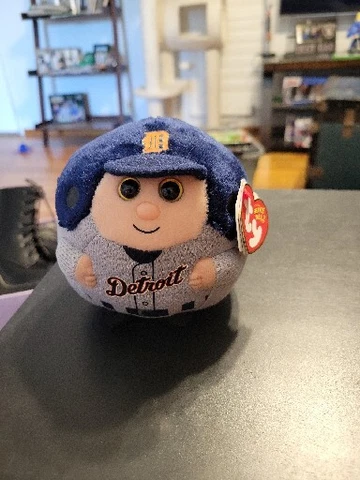 Detroit Tigers 8” Ty Beanie Baby Ballz Balls Cover