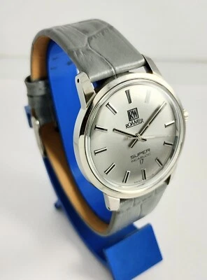 NOS Vintage Roamer Super Brevete, Hand Winding Swiss Made Men's Wrist Watch - Image 1 of 4