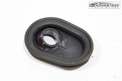 2018-2025 CHEVROLET EQUINOX STEERING COLUMN DASH INNER UPPER SEAL RUBBER OEM Foto 1 de 4