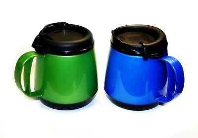 2 Foam Insulated 20oz Wide Body Travel Mugs Blue Green - Image 1 of 2