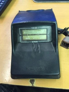 1984-1986 1985 Kawasaki ZX550GPz ZX550 ZX750 Fuel Warning Light Gauge - Picture 1 of 1