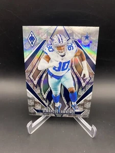 2024 Panini Phoenix - Demarcus Lawrence #40 NFL Shield Prizm /150 Dallas Cowboys - Foto 1 di 3