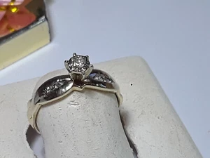 Estate .15ctw Natural Diamond Cross over sides 14Kt Y/Gold Engagement Ring#20448 - Picture 1 of 6