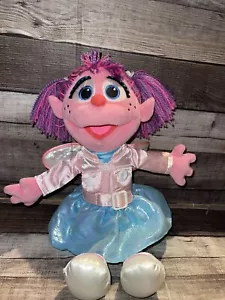 TEACH ME ABBY GUND SESAMSTRASSE ABBY CADABBY GUND PUPPE PLÜSCHTIER LERNSPIELZEUG 14 ZOLL - Bild 1 von 7