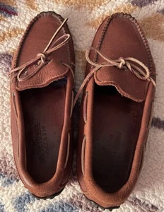Minnetonka Moccasin Weekend Mens Size 11.5 758 Shoes BARELY WORN - Picture 1 of 6