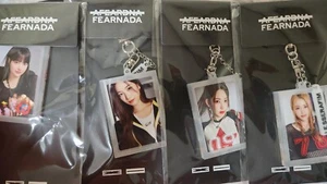 LE SSERAFIM Keyring 2023 S/S FEARNADA The 1st FANMEETING with FEARNOT - Picture 1 of 9