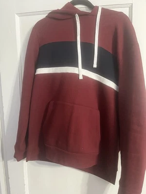 Forever 21 Hooded Long Sleeve Maroon Sweatshirt. Pocket In Front CL In Excellent - Image 1 of 3