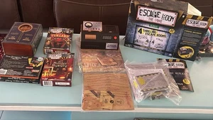 Mix ESCAPE ROOM GAMES - Picture 1 of 9