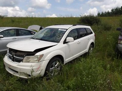 Used Windshield Wiper Motor fits: 2011 Dodge Journey includes linkage Grade A - Image 1 of 4