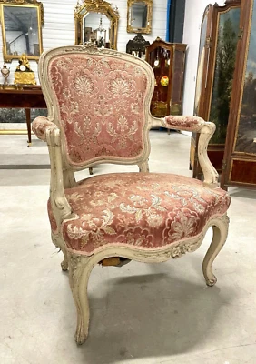 Fauteuil peint époque Louis XV - Photo 1/4