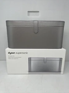 NUEVO Estuche de presentación de viaje de almacenamiento para secador de pelo supersónico Dyson solo plateado - Imagen 1 de 7