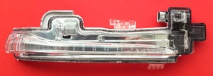 Volvo 31402416 Right Door Side Mirror Turn Indicator Signal Lens Lamp 3100928 - Picture 1 of 8