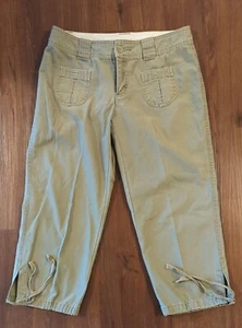 North Face Womens Capri Pants Size 8 Series A5 rugged Cropped Hiking Khaki Green - Picture 1 of 9