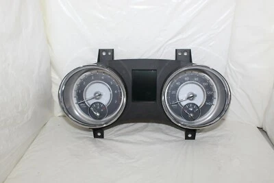 Cuadro de instrumentos velocímetro medidores del panel de instrumentos Chrysler 300 2014 47.768 millas Foto 1 de 4