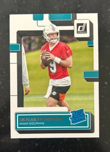 2022 Panini Donruss - Rated Rookie #375 Skylar Thompson (RC) Dolphins QB - Bild 1 von 2