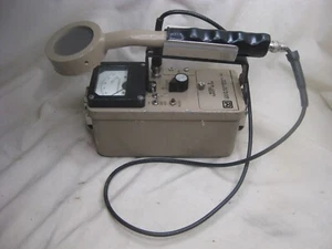 pre-owned MODEL 3 SURVEY METER LUDLUM MEASUREMENTS unit w/ detector probe - Picture 1 of 12