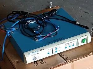 Smith & Nephew Dyonics ED-3 3-Chip Kamera Steuergerät, NTSC, 120VAC, 7206063 - Bild 1 von 15