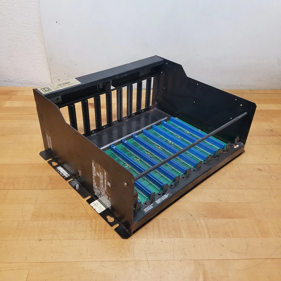 Square D SY/MAX 8030-RRK-200 Chassis, Class 8030, 9-Slot Rack, Series D3 - USED - Image 1 of 4