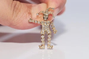 Colgante payaso decorado con diamantes naturales de oro de 18k de la década de 1980 vintage - Imagen 1 de 11