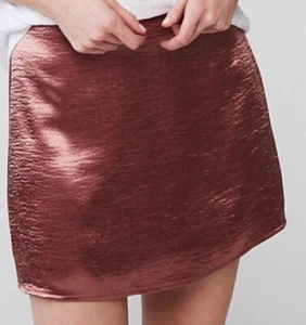 Minifalda Express Blush satinada talla 8 totalmente forrada - Imagen 1 de 7