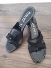 Italian Shoemakers Black Wedge Breeze Sandals Thong Size 10 Mint Condition