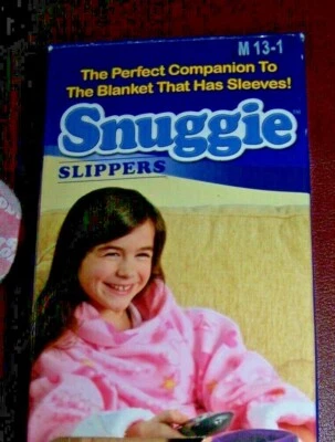 SNUGGIE SLIPPERS - Child's Size Medium - 13-1 - PINK - NIB! - Image 1 of 4