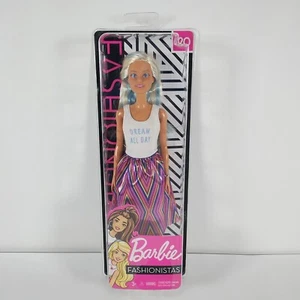 Barbie Fashionistas #120 Cabello Rubio Rayas Azules "Sueño Todo el Día" Camisa Sellada - Imagen 1 de 5