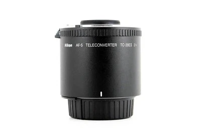 Nikon AF-S TC-20E II Teleconverter (2.0x) - Image 1 of 3