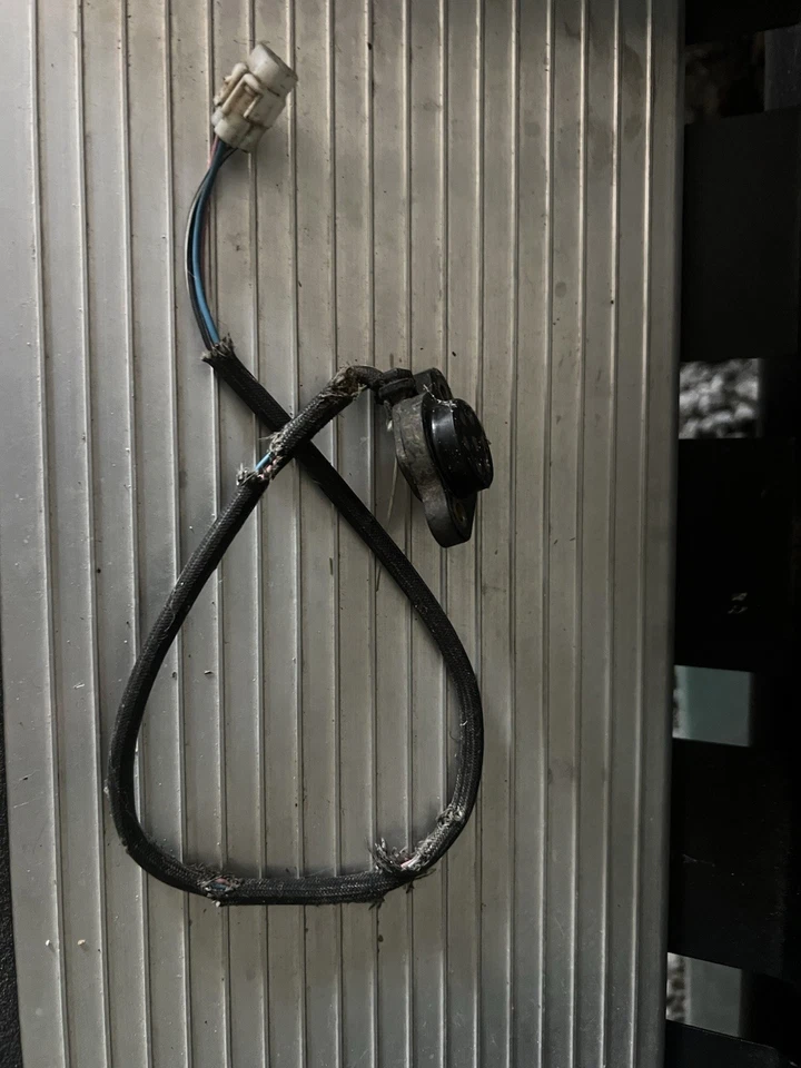 Sensor de interruptor neutro de posición de engranaje OEM Suzuki Quadracer 450 Ltr450 2006-2009 Foto 1 de 2