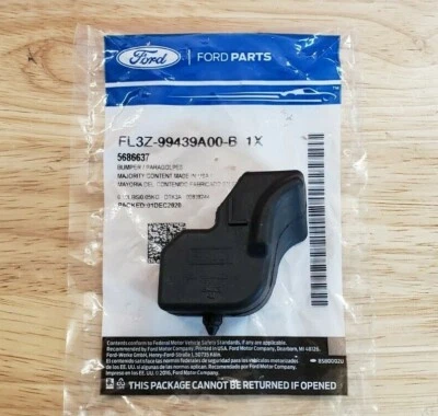 NEW 2015-2025 Ford F150 LH Driver Side Tailgate Rubber Bumper Cushion, OEM - Imagem 1 de 3