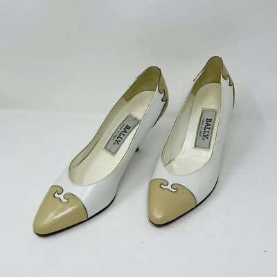 Zapatos de salón Bally para mujer talla 7 M blanco y beige tostado cuero puntera diseño desplazado Foto 1 de 4