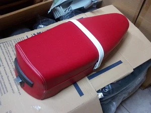 SELLA LML STAR 2 TEMPI 125-150 COLORE ROSSO CON RIFINITURE BIANCHE - Imagen 1 de 2