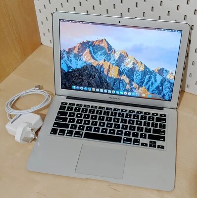 Apple MacBook Air 13" A1466 (128GB SSD, Intel Core i5, 1.4GHz, 4GB) Laptop - Image 1 of 4