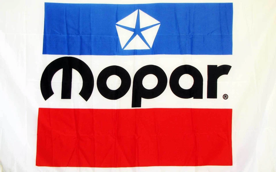 BANDERA DE POLIETILENO VINTAGE MOPAR R/W/B 3' X 5' Foto 1 de 1