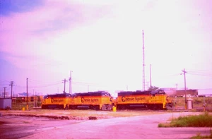ORIGINAL KODACHROME SLIDE CHESSIE SYSTEM GP-40 #4019 PHILADELPHIA, PA SEPT. 1985 - Picture 1 of 1