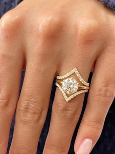 2.40 Ct Round-Cut G/ VS1 Lab Grown Diamond Wedding Bridal Ring 14k Yellow Gold - Picture 1 of 6