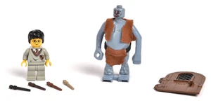 LEGO- Harry Potter Vintage 4712 Troll On The Loose - Foto 1 di 6