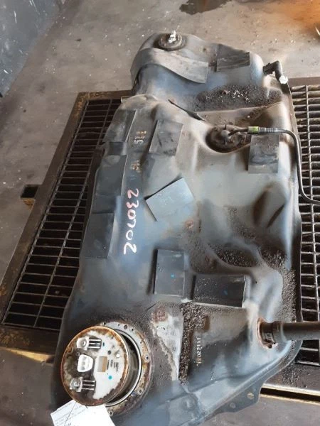 (LOCAL PICKUP ONLY) Fuel Tank Convertible Fits 06-15 LEXUS IS250 1509521 Foto 1 de 4