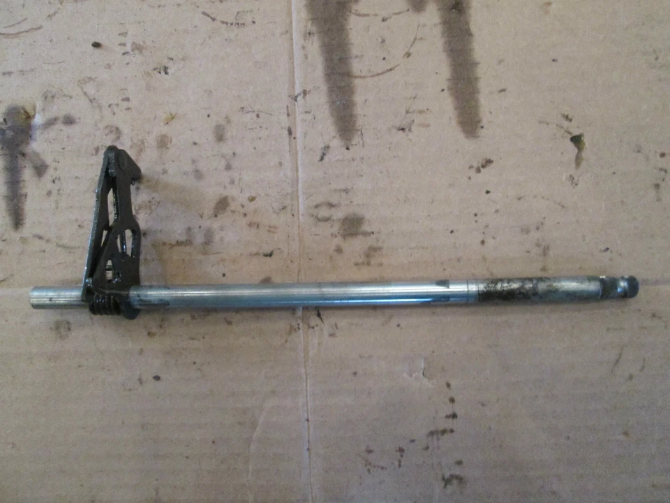 Honda Nighthawk CB750 CB 750SC 750 1982 eje de palanca de cambios motor de varilla de cambio Foto 1 de 1