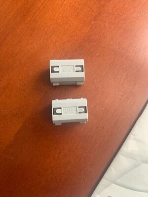 2 new FEELUX BNF-18 Split Ferrite Core Interference Filter Round Cable Clamps - Image 1 of 4