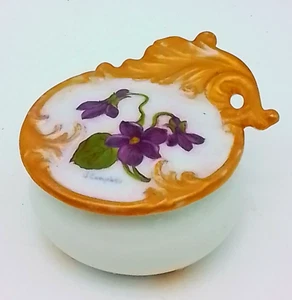Signed Handpainted Porcelain Floral Gold Gilt Leaf Lid Footed Vanity Dish - Picture 1 of 6