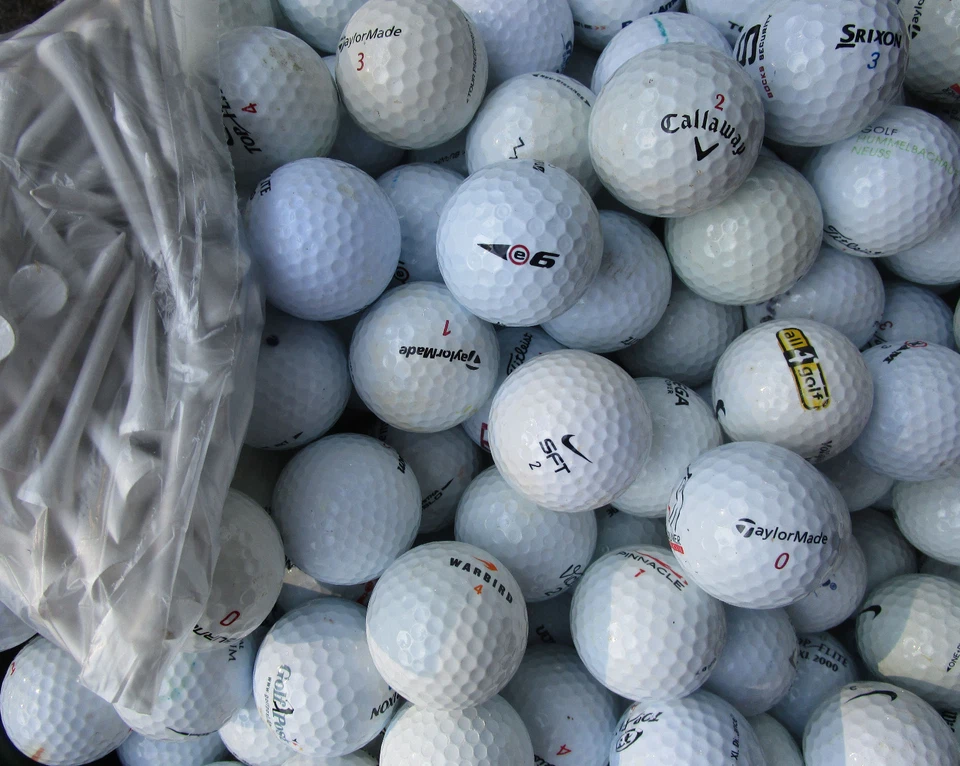 100 Golfbälle / Lakeballs  im Mix AAAA - AA  2 x 50 im Netz + 20 Tees - Bild 1 von 1