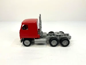 Mack Ultraliner All Red Tractor Cab Only Winross 1/64th Scale Truck - Picture 1 of 4