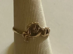 14k Yellow Gold Unicorn Animal Ring Size 7.25 - Picture 1 of 6
