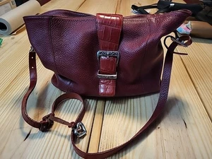 Brighton Shoulder Bag Red Pebbled Leather Purse Croc Embossed Flap Strap A416586 - Picture 1 of 13