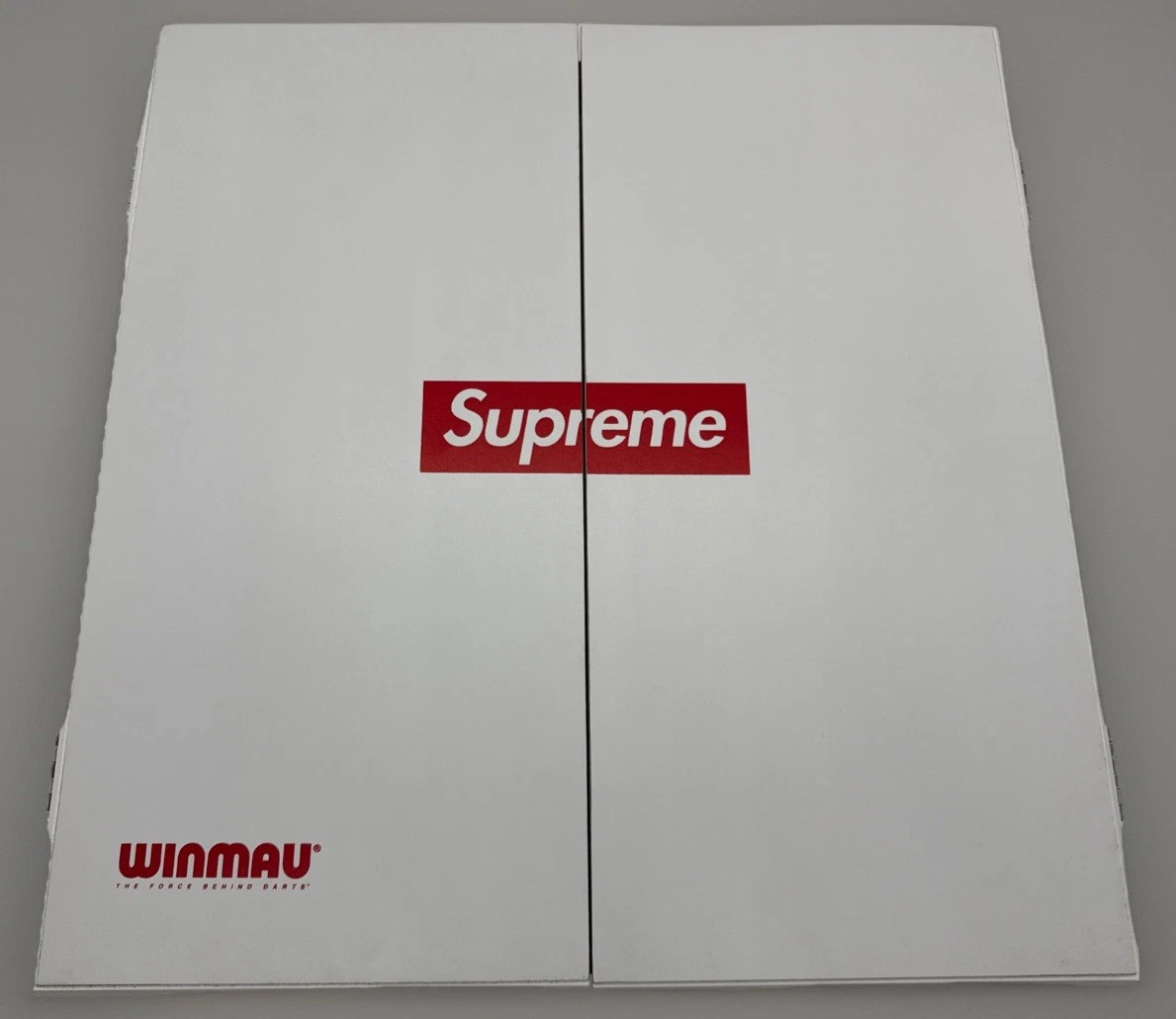 Supreme x Winmau Dartboard Set | eBay